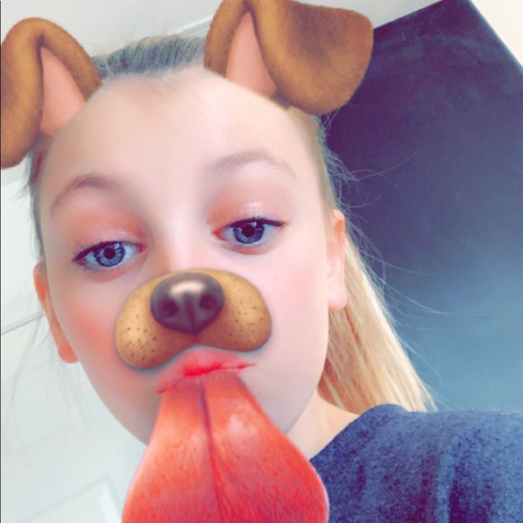 Meet your Posher, Shanoa - Picture 1 of 1